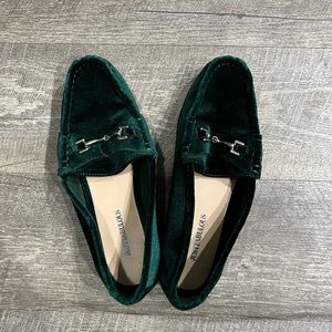 Velvet loafers. Excellent condition!